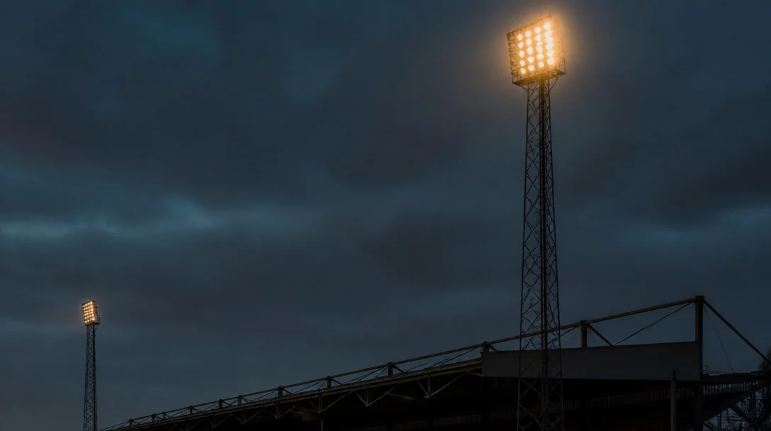 Tv-produktionens kontrollrum under en direktsänd fotbollsmatch.